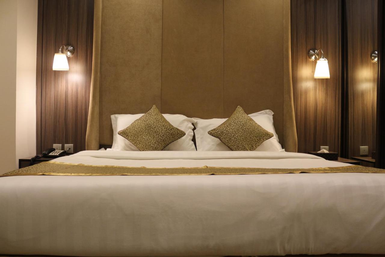 Valencia Hotel Suites Al-Khubar Exteriér fotografie